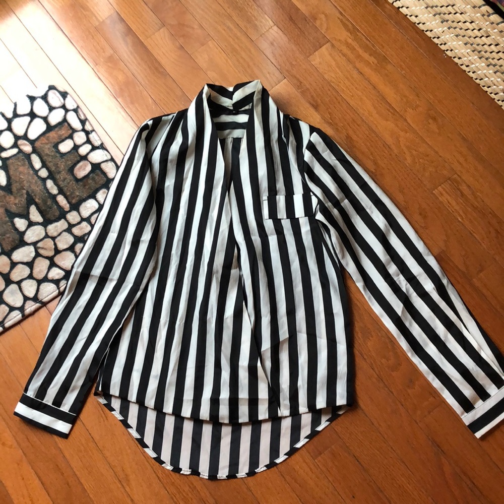 Stripped edgy blouse